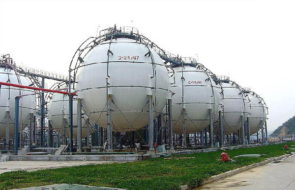 液化氣球罐保溫電伴熱系統推薦方案(圖1) 液化氣球罐保溫電伴熱系統推薦